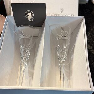 Waterford Crystal Wedding Heirloom Collection "Etched Swans" Flutes 9.25" NIB